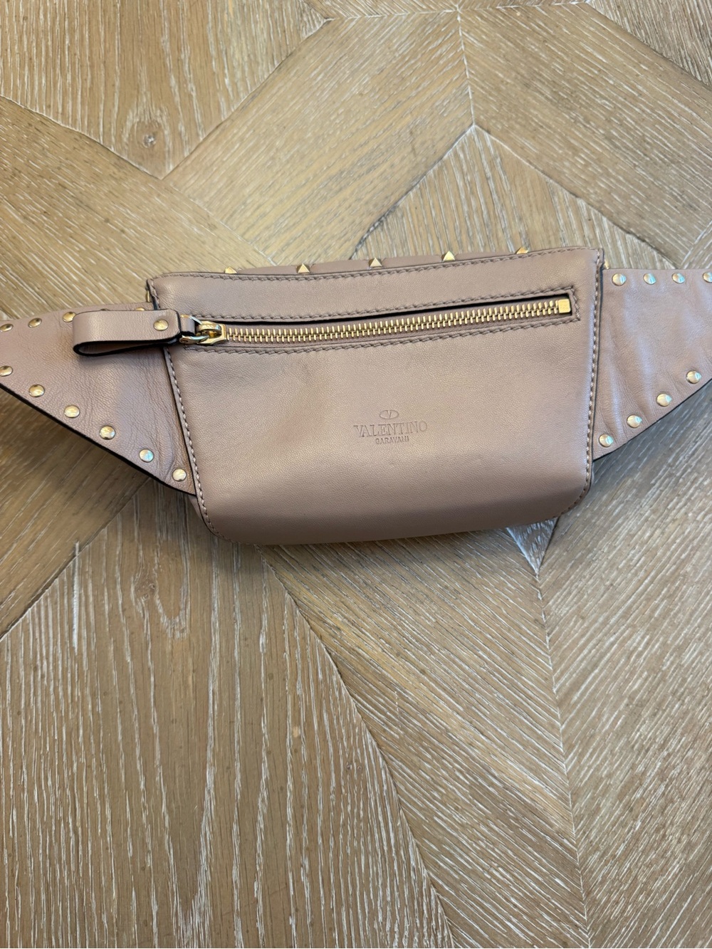 Valentino Garavani Rockstud Spike Leather Belt Bag / Crossbody Dusty Pink Nude - Picture 5 of 14